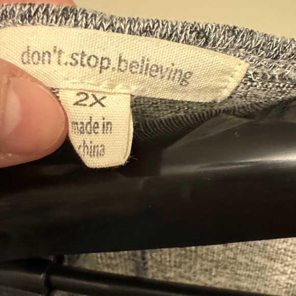 Gray Women's Top - Picture 2 of 7